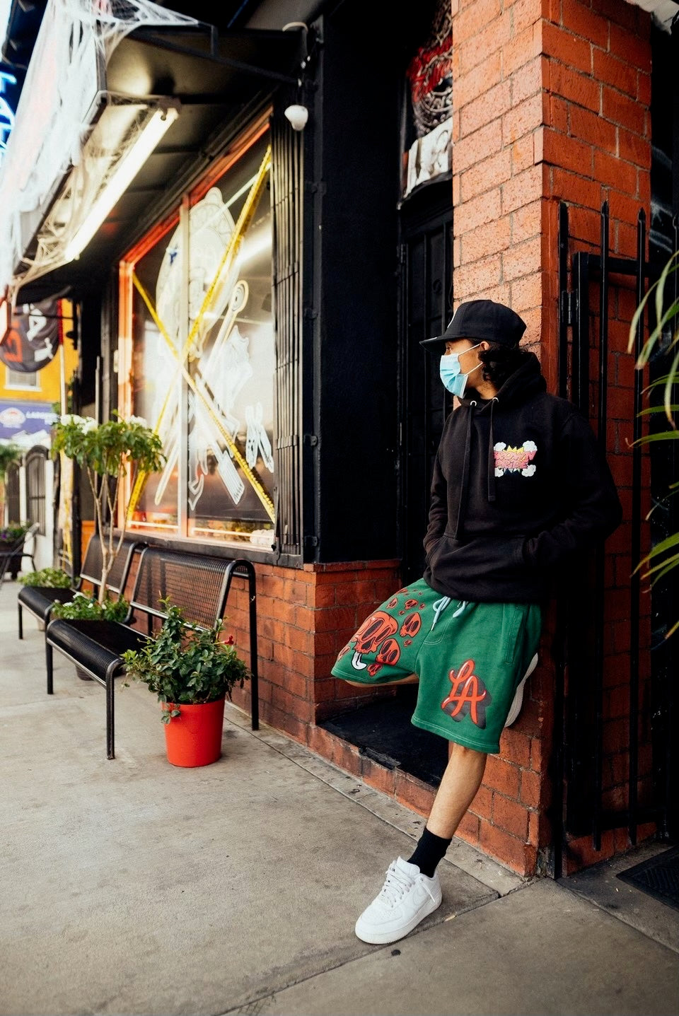 LAughing Skull Green Shorts