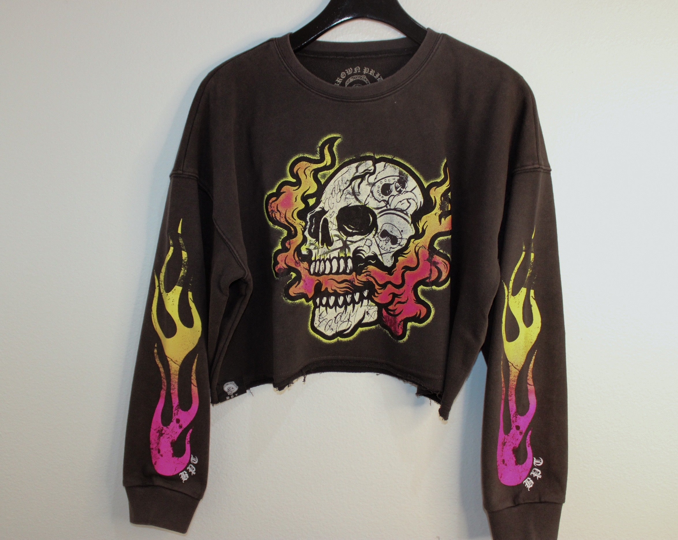 Pink Skull N Flames