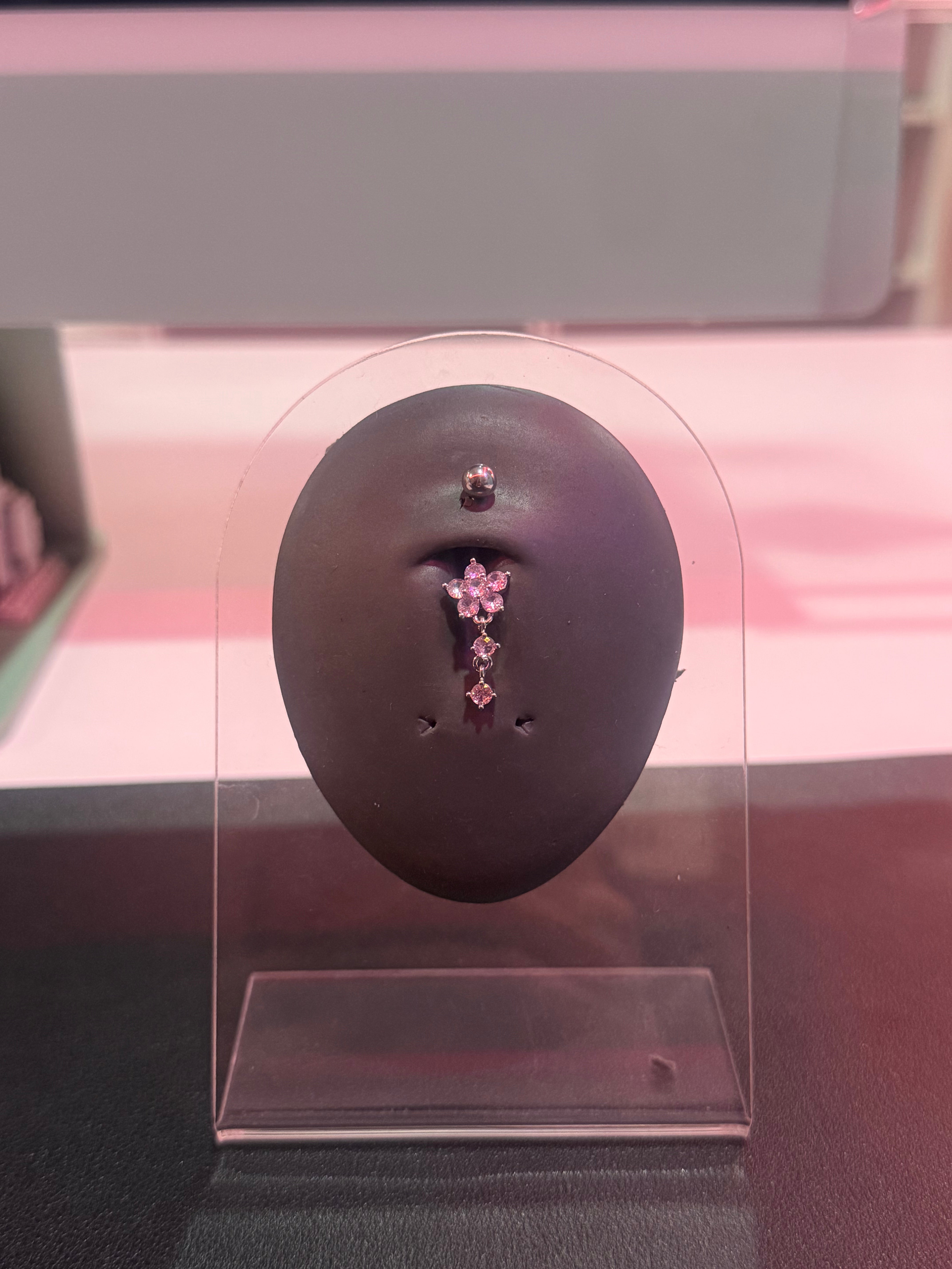 Flower Dangle Belly Piercing