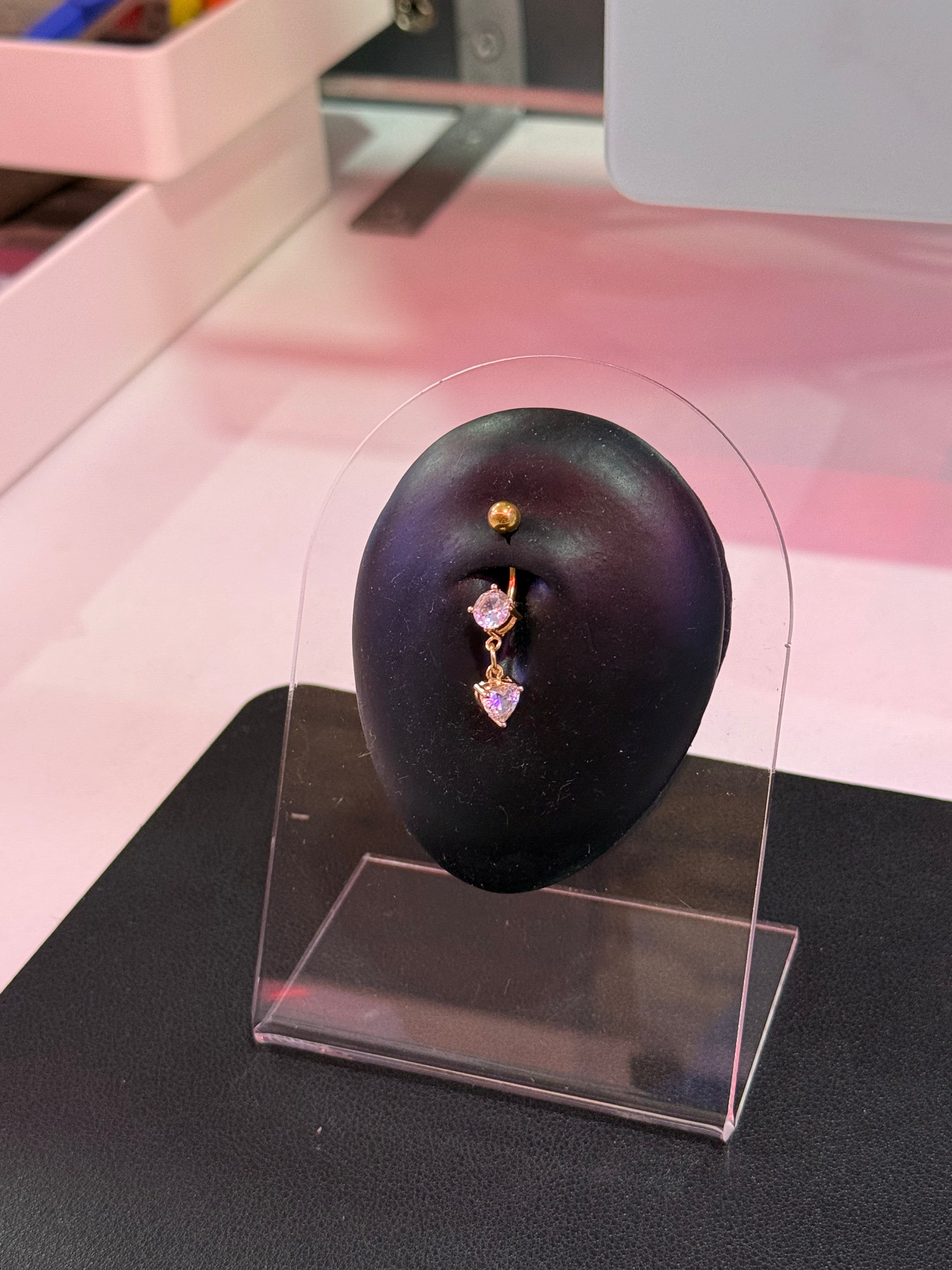 Gold Heart-linked Belly