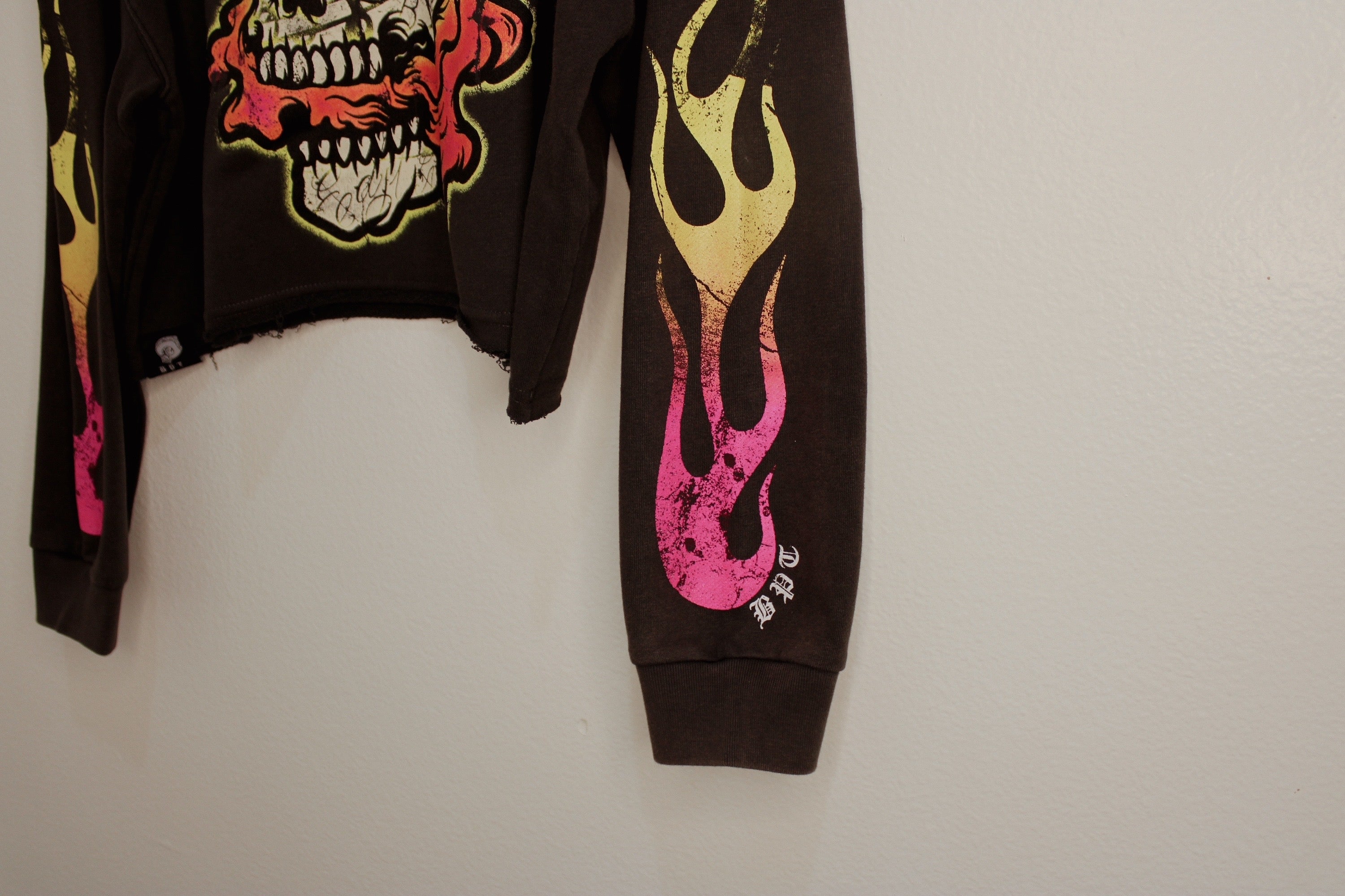 Pink Skull N Flames